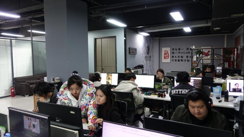 婚礼与会议策划：一场视觉与逻辑的碰撞